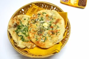 Stuffed Kulcha Paneer