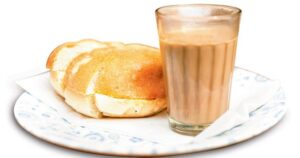 Maska Bun with Chai